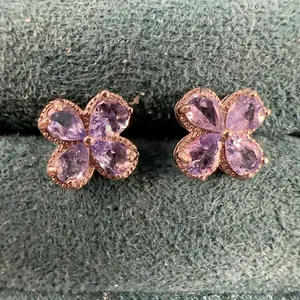 <PingEast jewelry > Classic Four-Petal Floral Tanzanite Stud Earrings in 925 Sterling Silver, 3x4mm Stones