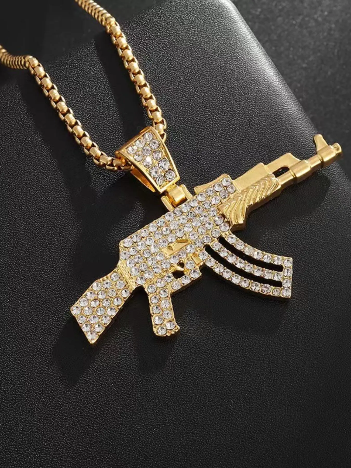 AK47 Shaped Pendant Necklace, Costume Jewelry Necklace for Party, Daily Clothing Decor, Trendy All-match & Exquisite Jewelry for Birthday Gift