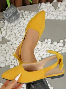 Soft Texture Foot Cover, Back Bow Tie Design, Sweet Summer Atmosphere, Perfect for Stone Path Walks, Eye-Catching Fashion Item