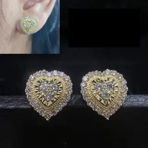 1ct heart diamond earrings