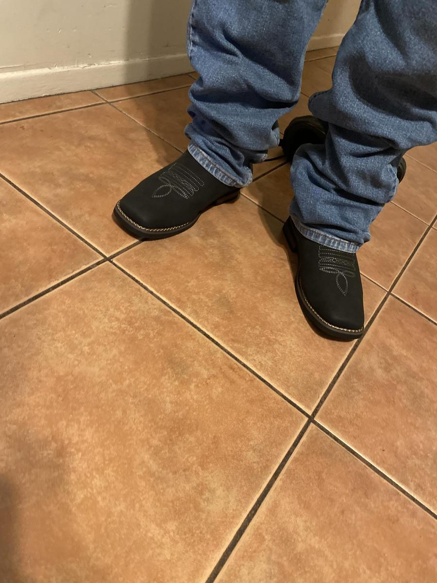 Item: Deep Black, US8.5(260mm)