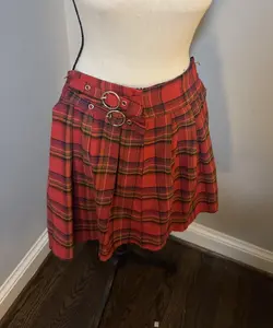 #9 Red Plaid Buckel Skirt