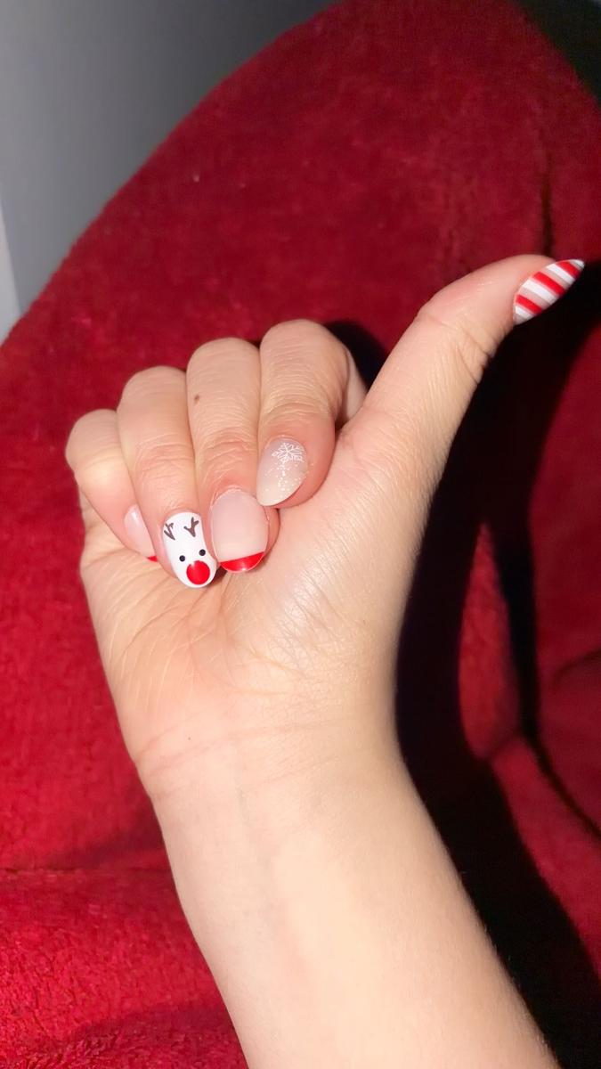 Item: QIEK Press On Nails for Kids Set 004