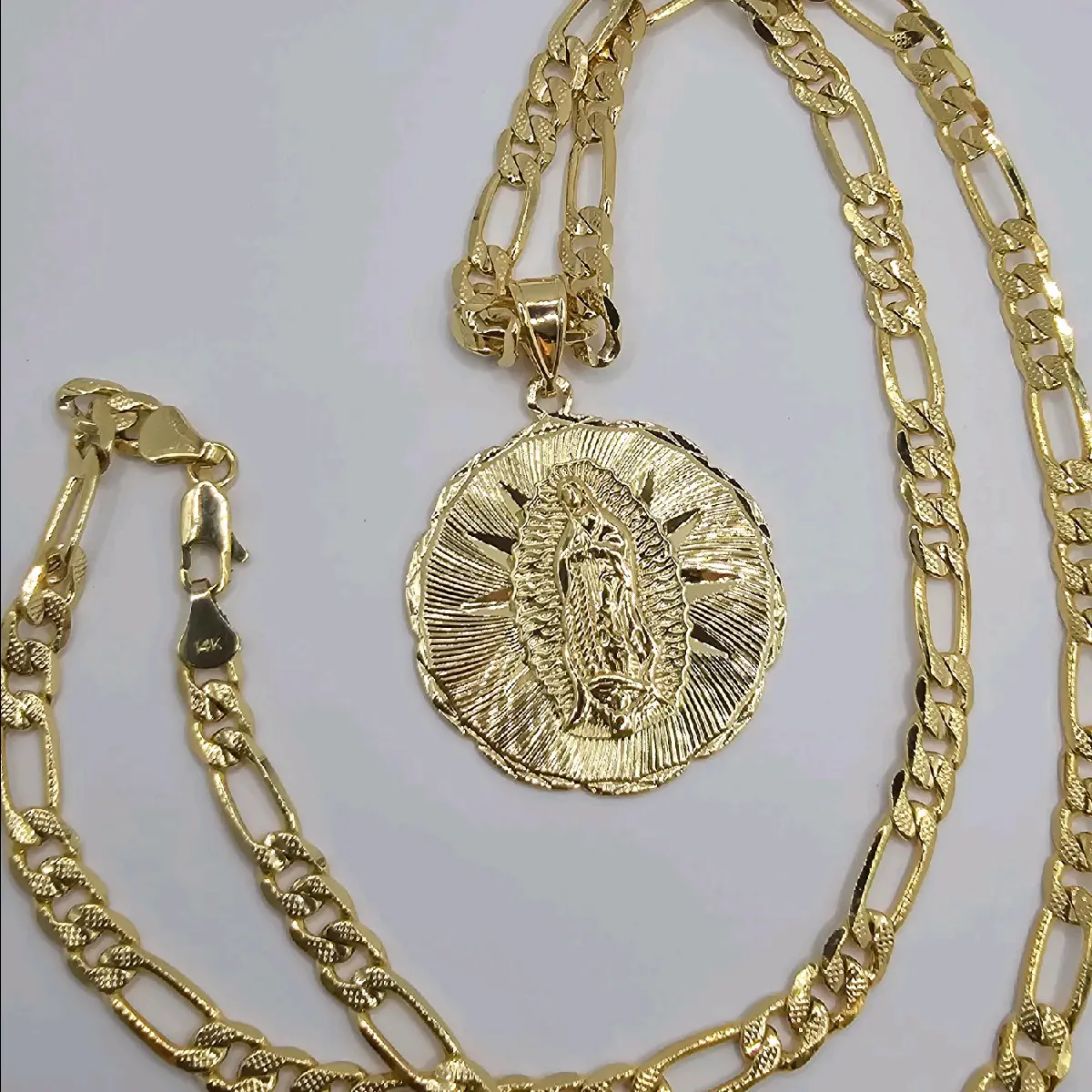 VIRGIN MARY figaro necklace gold-plated beautiful style pendant