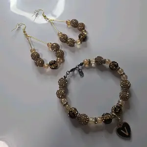 Beaded Gold and Brown Bracelet Set with Elegant Beaded Design and Unique Charm for Stylish Accessory