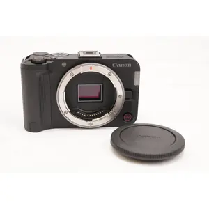 Canon EOS R50 V Mirrorless Camera with 14-30mm f/4-6.3 Lens (Open Box)