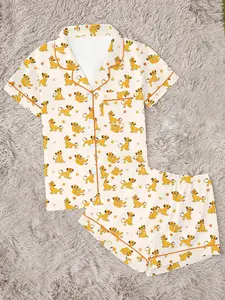 Adorable Lion Print Women's Pajama Set, Comfortable Two-Piece, Short Sleeve Button-Up Top & Elastic Shorts, Casual Home Wear, Loungewear, Party Gift