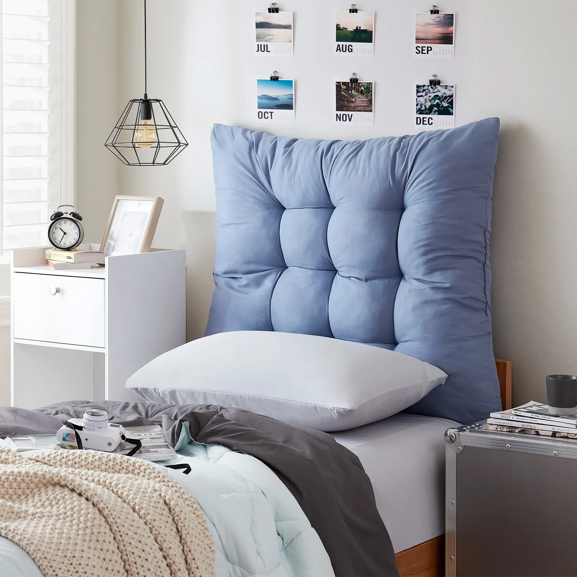 Rainha - Puffy Tufted College Headboard - Denim Blue