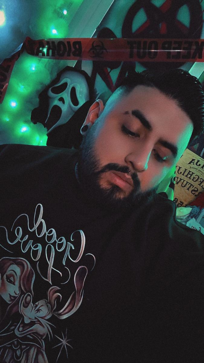 Item: Black, Sweatshirt, 3XL