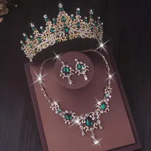 Bridal Crown Necklace and Earrings Suite Wedding Accessories Wedding Dress Accessories High-End Elegant Banquet Stage Performance Birthday Halloween Green Red Crown Necklace Three-Piece Earrings Set