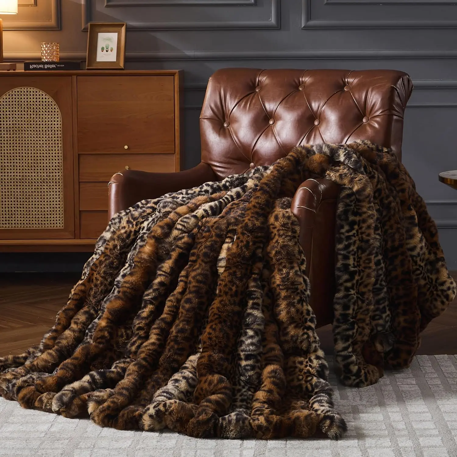 Faux Fur Blankets for Couch Bed Fluffy Warm Thick Throw Blanket for Bedroom Living Room Soft Cozy Plush Decorative Bubble Furry Blanket Cheetah Print Blank