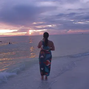 Product Review of GLOBAL PICK 4K Digital Camera with 180° Flip Screen, 16X Digital Zoom Vlogging Camera, Autofocus Camera, Including Wide Angle & Macro Lens, 32GB TF Card, Ideal Gift Choice, Photographic Kit from N**🦋