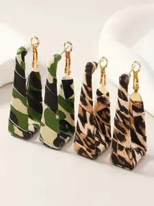 Vintage Leopard Print Camouflage Leather Drop Earrings, Handmade PU Leather Alloy Boho Style Fashion Jewelry for Women, Perfect Daily & Vacation Accessory
