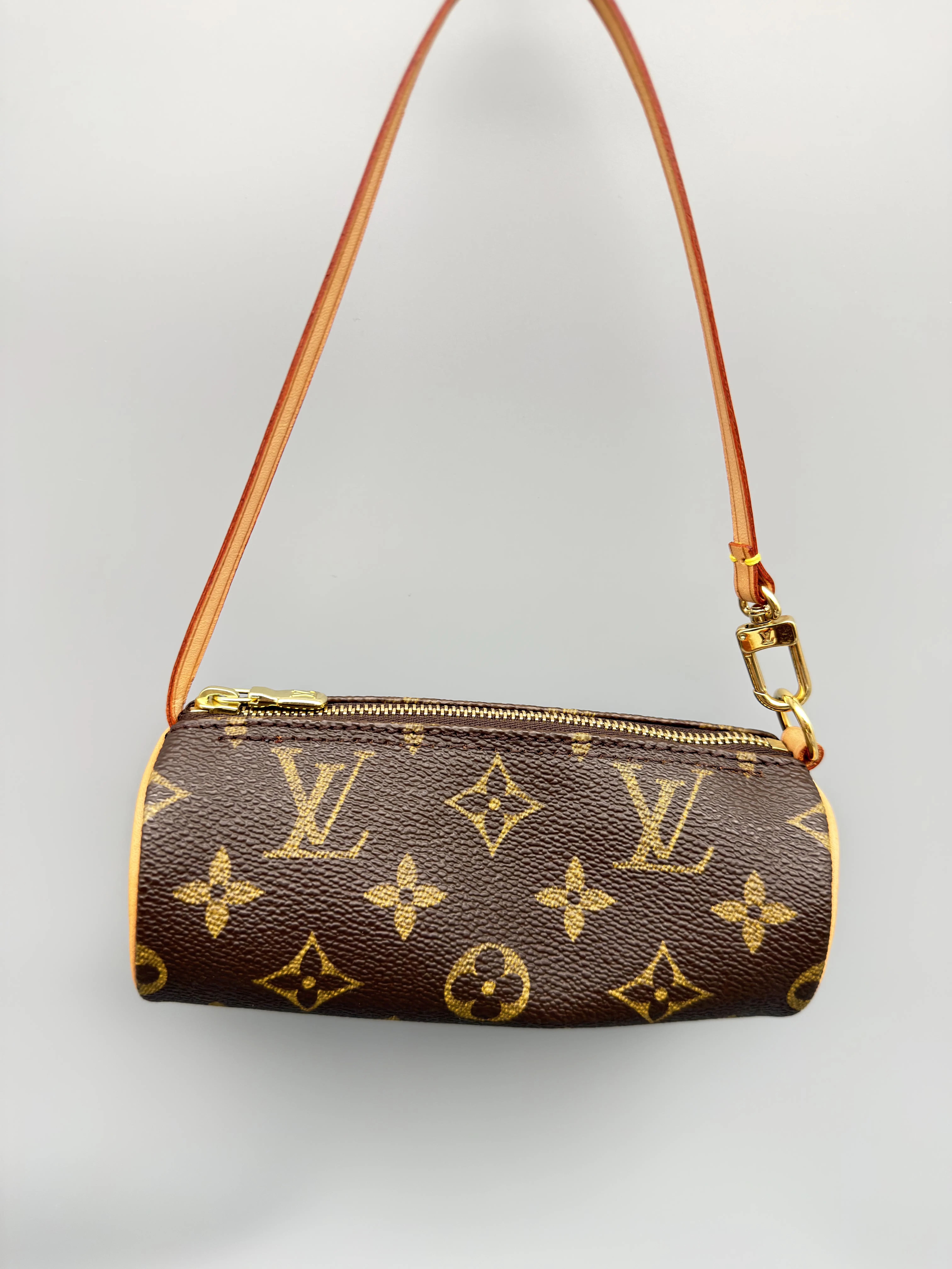 Pre-owned Louis Vuitton Coated Canvas Mini Bags Mini Papillon Pouch Only Monogram Canvas Classic Design Compact Size for Everyday Use