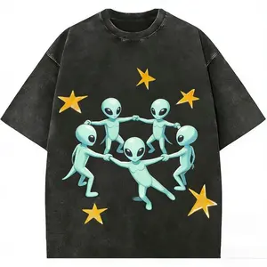 Y2K Retro Alien Print T-Shirt — A short-sleeve top featuring star and alien graphic prints. This unisex, loose-fit crewneck tee is machine washable and serves as ideal casual wear for summer; it is an essential wardrobe piece for those embracing the Y2K a