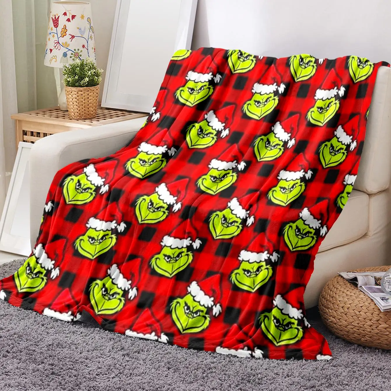Grinch Pattern Blanket, 1/2 Counts Soft Comfortable Throw Blanket, Warm Napping Blanket for Home Office Travel Camping Dormitory