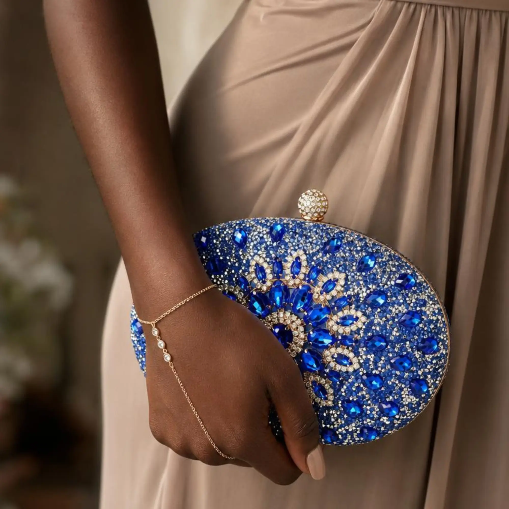 Maison Odila Glam Set – Rhinestone Evening Clutch with Gold Plated Hand Chain | Elegant Formal Bag for Weddings, Parties & Special Occasions