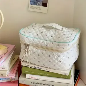 Compact Cherry Print Zipper Cosmetic Bag - Travel & Daily Use Makeup Storage Organizer with Secure Zipper Closure, Durable Fabric Cosmetic for Women