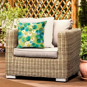 Lush Decor VISIONS II Indoor/Outdoor Handmade Pillow - Contemporary Geometric Casual Accent  (Pansy)