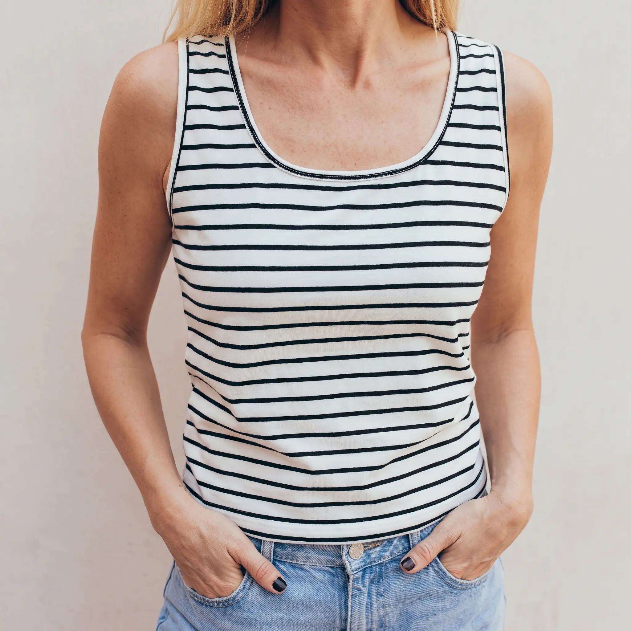 GIFTIFYMAMA Women's Soft Cotton Nursing Tank, Stretchy Breastfeeding Clothes with Zipper for Easy Nursing, Nursing Apparel Maternity Top