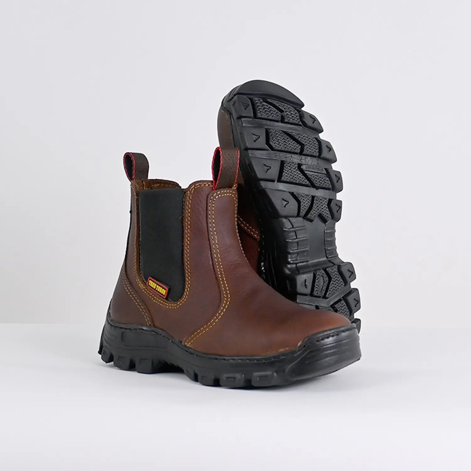 botin de trabajo de hombre extra ligero de piel anti deslizante / Men's chelsea work boots leather lightweight