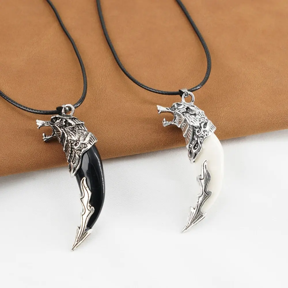 Punk Fashion Alloy Ornament Wolf Teeth Spike Pendant Necklace, Adjustable Amulet Jewelry for Men, Party Wear Accessory