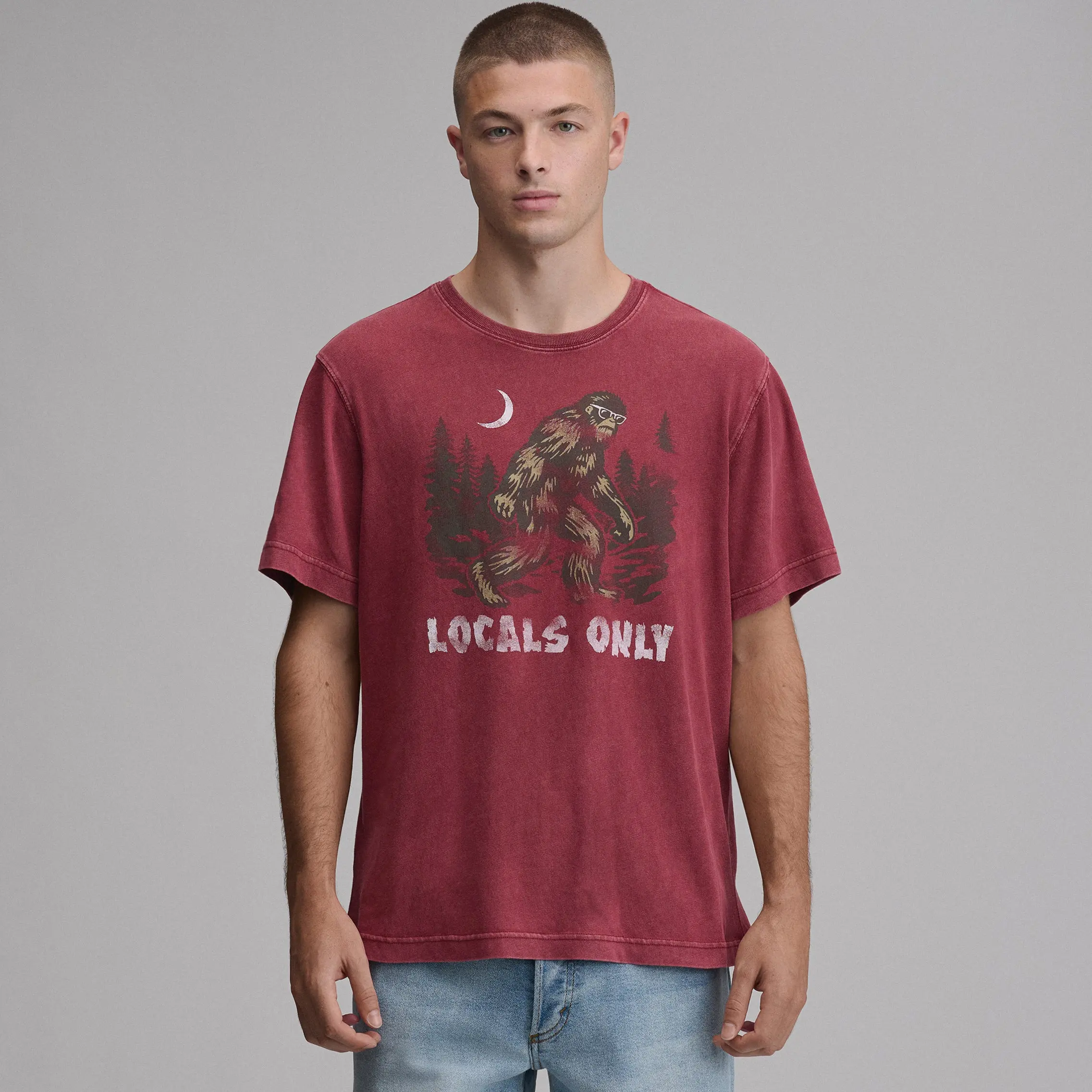Men's EB Squatch Locals Only T-Shirt