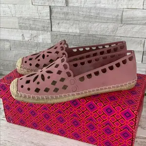 NEW TORY BURCH Women's Loafers - Walking Shoes - Girl