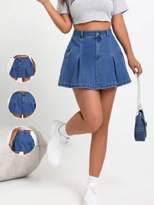 Fashionable Cute Blue Denim Pleated Short Skirt Women, Sexy Stylish Design, Large Pockets, Casual Fitted Style, Perfect for Parties and Dates