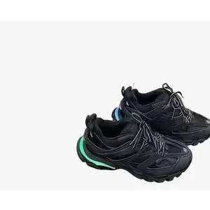 2026 LED Shining Couples Sneakers men's and women's Casual Breathable shoes track Chunky trainers