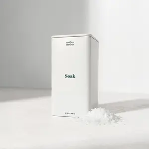 Magnesium Flakes Bath Soak - Sleep, Relaxation, & Muscle Recovery