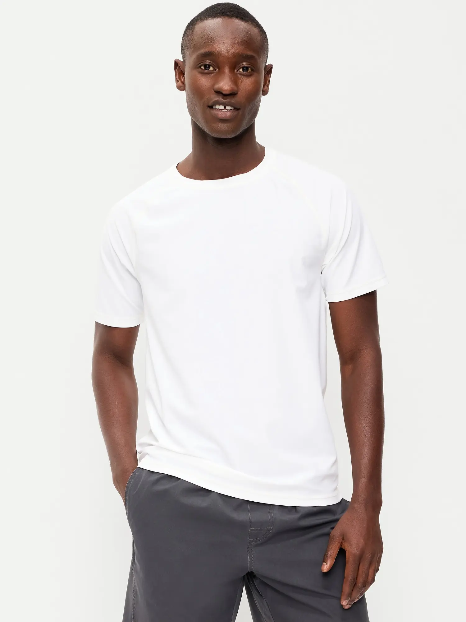 Old Navy Men's Raglan-Sleeve Rashguard Swim Top