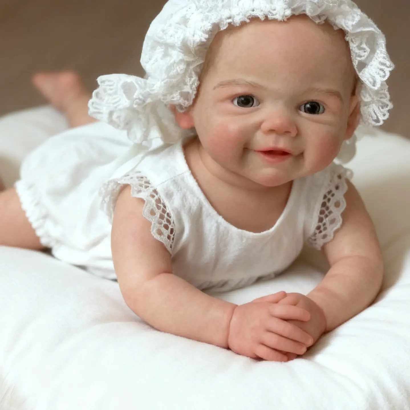 Cute Smile 13-Inch Full-Body Silicone Doll, Realistic Rebirth Doll, Lifelike Newborn Doll, Realistic Girl Toy for Bath Time Play, Perfect Companion for Kids' Fun Activities, Soft Dolls