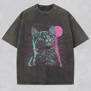 Psychedelic cat pattern T-shirt, trendy streetwear, unisex Y2K T-shirt, plus-size clothing, casual top for parties, quirky style, gift for him or her