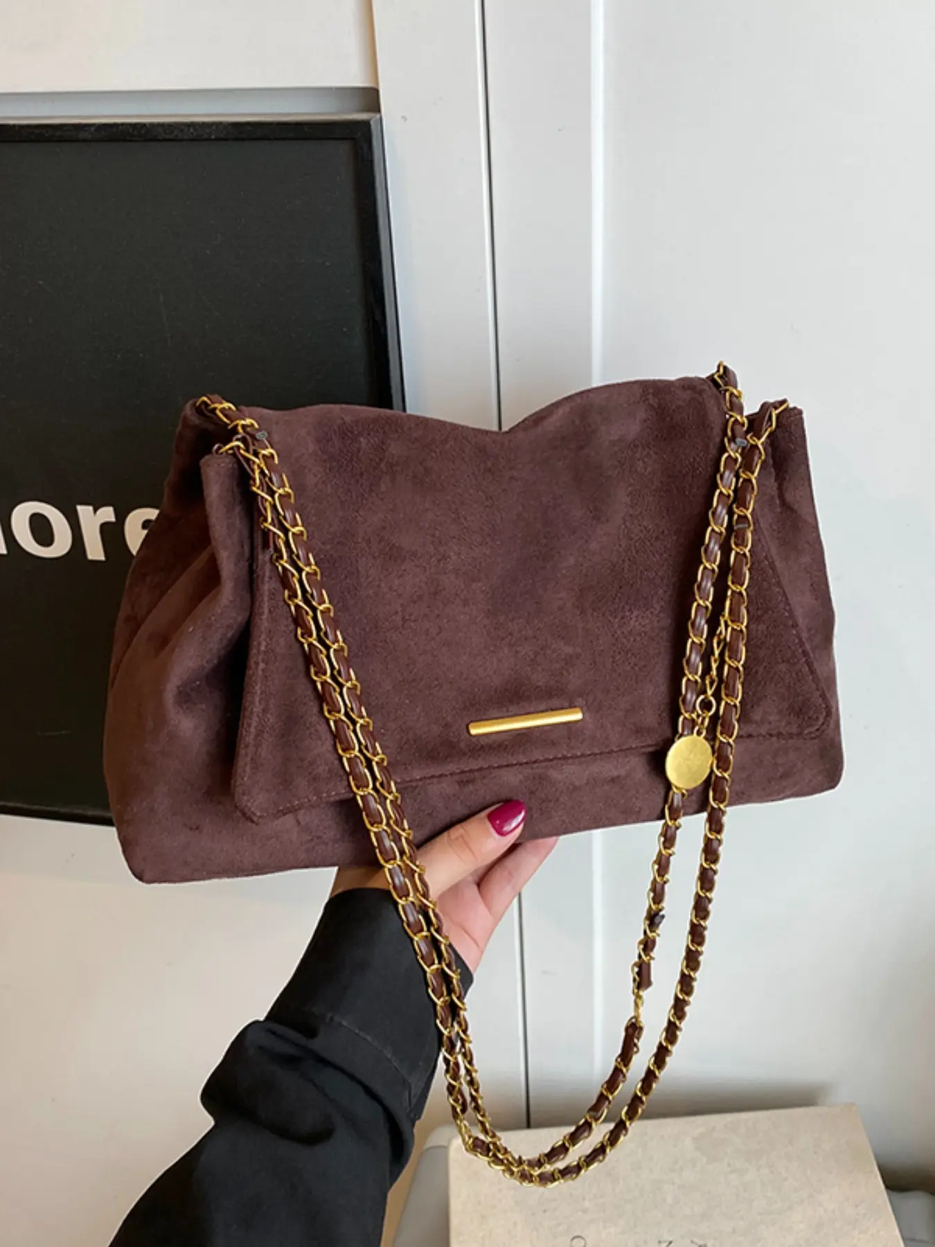Women's PU Suede Handbag, Retro Style Large Capacity Shoulder Bag with Magnetic Closure, Ideal for Office, School and Travel