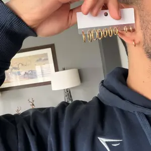 5 Pairs 14K Gold Plated Huggie Small Hoop Earrings Set for Women Men, Hypoallergenic Hoop Earrings for Cartilage, Lightweight Stackable Earrings for Sensitive Ears
