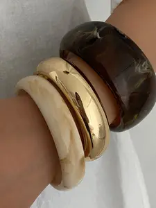 Retro Punk Beige Coffee Thick Resin Acrylic Smudging Bangles Geometric Irregular Wide Bangle Bracelet Fashionable Bangle For Women Pulseras Jewelry
