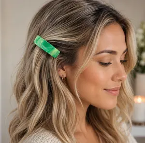 Light Green Swirl