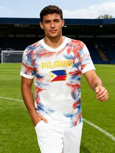 Philippines Flag Pattern Football T-Shirt, Simple Comfort Unisex Sportswear, Casual Short Sleeve Tee for All Seasons