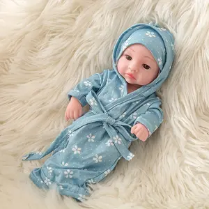 10-inch Reborn Baby Doll with Matching Outfit， Halloween/Thanksgiving / Christmas gifts