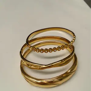 Random 1 pc StainlessSteel women bracelet