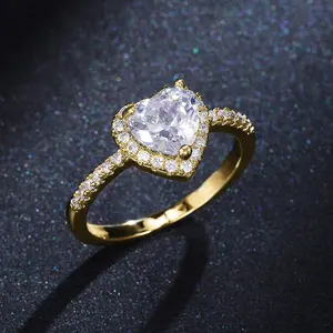 Women's Elegant Artificial Crystal & Rhinestone Decorated Heart Design Jewelry Ring, Fashion Heart Rings, Exquisite Trendy Engagement Ring, Fashion Accessories for Party & Daily Decor for Women & Girls, Artificial Zircon Ring
