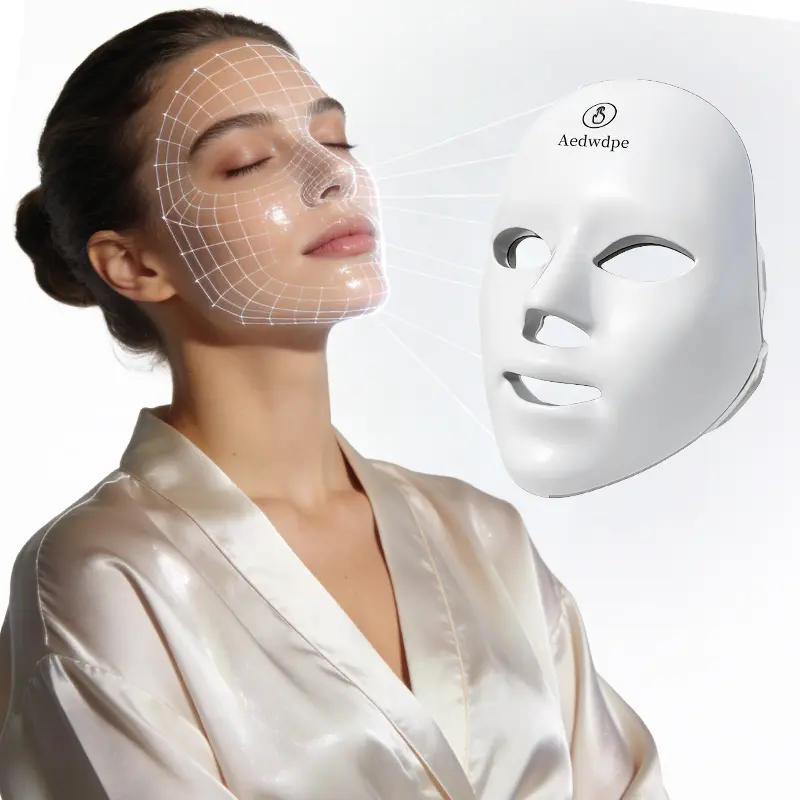 7 kinds of color facial skin care masks-glow, facial care instrument and portable rechargeable LED beauty instrument, which can easily realize skin care and the best birthday and holiday gifts for girlfriends and girlfriends.