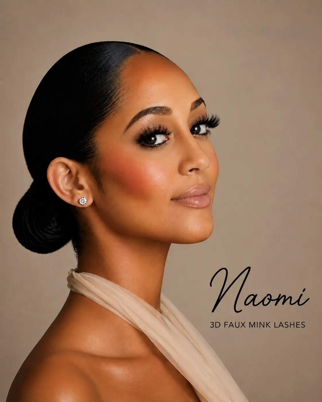 NAOMI SIGNATURE COLLECTION  3D FAUX MINK LASHES  Elegant. Sophisticated.  Naomi blends soft fullness with graceful dimension to create a refined look that enhances your eyes without overpowering them. The perfect combination of glamour and elegance.
