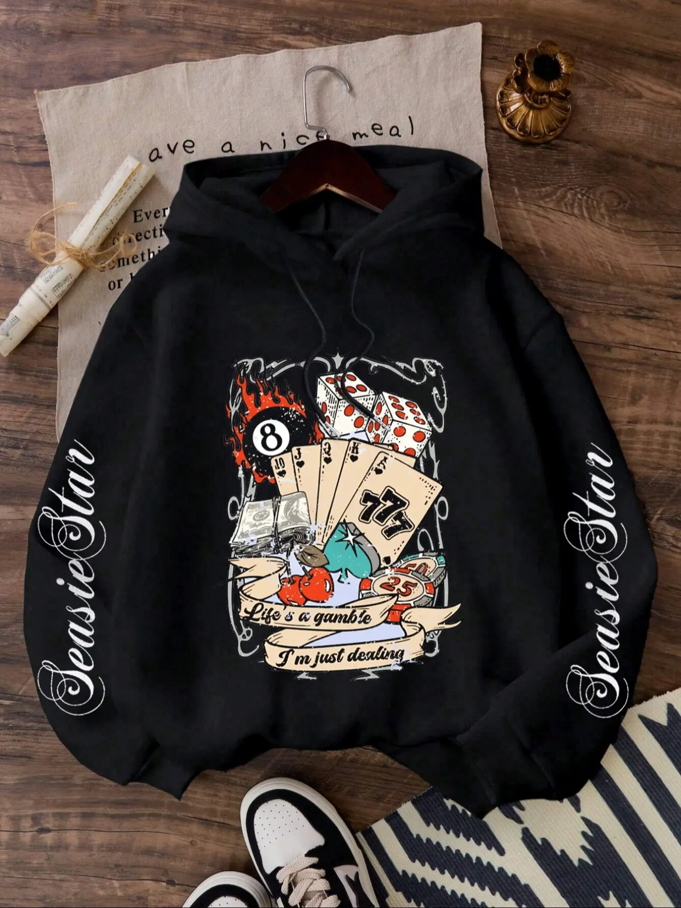 Poker&Dice Pattern Printed Hoodie, Knit Casual Graphic Sweatshirts, Long Sleeve, Sleeve Letter Printed Decoration, Fashionable Women's Clothing, Combining Comfort and Fashion, Easy to Pair with Any Clothing, Essential Wardrobe Addition