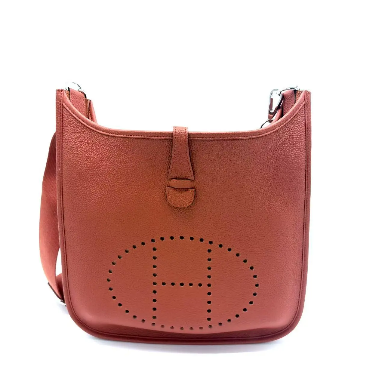 Pre-owned HERMÈS leather Shoulder Bags Taurillon Clemence Evelyne III GM Orange