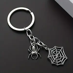 1pc Spider Web Spider Alloy Keychain Punk Classic Style Car Bag Pendant