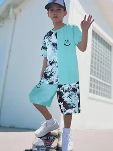 Boys' Cool Trendy Printed Patchwork Solid Color Short Sleeve T-Shirt + Shorts Set, Casual Home Outdoor Wear, Slim Fit