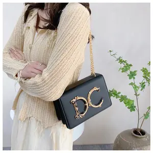 High-quality new fashion women's chain bag, Casual Trendy Bag, spring/summer trendy candy-colored square bag, perfect for commuting, dating, shopping, and birthday gifts.