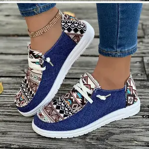 Women's Tribal Pattern Canvas Shoes, Casual Round Toe Low Top Flat Sneakers, Lightweight Outdoor Walking Shoes